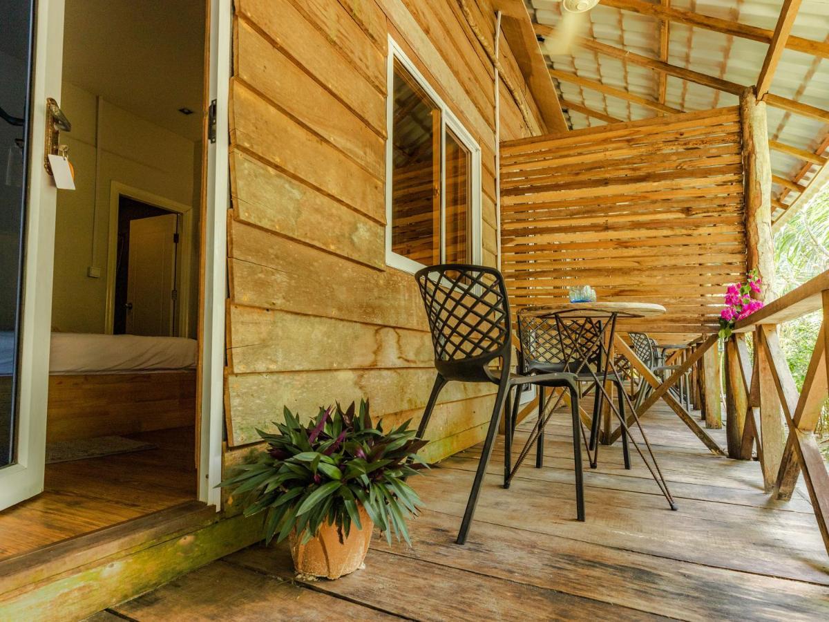 Sara Resort Koh Rong Sanloem Exterior photo